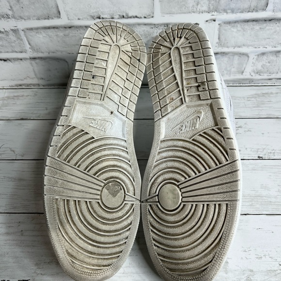 Nike Air Jordan 1 Mid White/Cool Grey 13 - Picture 5 of 6